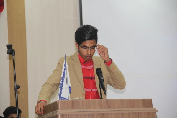 همزمان با آغاز هفته وحدت و میلاد پیامبر نور و رحمت محمد مصطفی (ص) در دانشگاه فرهنگیان هرمزگان برگزار گردید

جشن هفته وحدت و میلاد پیام آور وحی 5