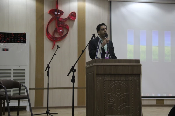 آیین آغازین دوره جدید مهارت آموزی دانشگاه فرهنگیان هرمزگان برگزار شد.
دوره جدید مهارت آموزی دانشگاه فرهنگیان هرمزگان با حضور 330  نفر از مهارت آموزان جدید ، آغاز شد . 20