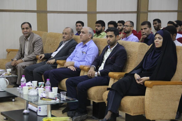 آیین آغازین دوره جدید مهارت آموزی دانشگاه فرهنگیان هرمزگان برگزار شد.
دوره جدید مهارت آموزی دانشگاه فرهنگیان هرمزگان با حضور 330  نفر از مهارت آموزان جدید ، آغاز شد . 22