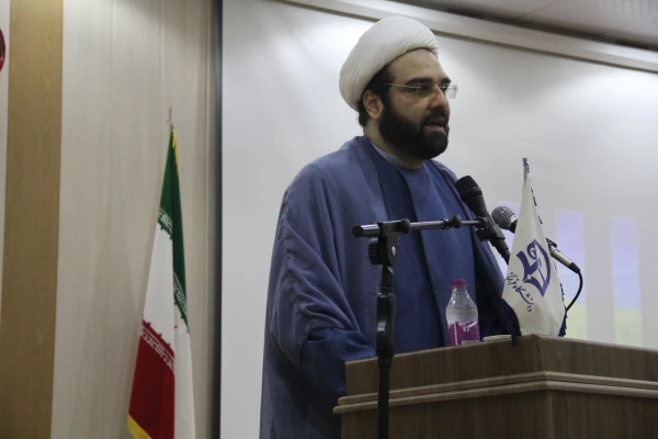 با حضور حجه الاسلام و المسلمین دکتر رستمی رئیس نهاد نمایندگی مقام معظم رهبری در دانشگاه ها برگزار گردید:

 مراسم تکریم و معارفه سرپرستان پیشین و جدید دفتر نهاد نمایندگی مقام معظم رهبری در دانشگاه فرهنگیان هرمزگان 
 8