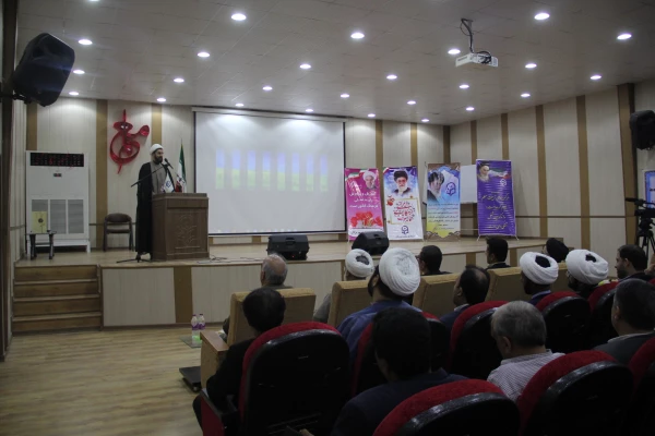 با حضور حجه الاسلام و المسلمین دکتر رستمی رئیس نهاد نمایندگی مقام معظم رهبری در دانشگاه ها برگزار گردید:

 مراسم تکریم و معارفه سرپرستان پیشین و جدید دفتر نهاد نمایندگی مقام معظم رهبری در دانشگاه فرهنگیان هرمزگان 
 15