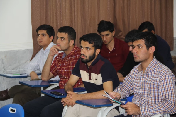 دوره آموزشی- مهارتی قرآن، نماز و مهدویت ویژه دانشجو معلمان سال آخر (ورودی های 1394) پردیس فاطمه الزهرا (س)

 3