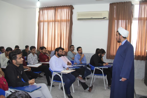 دوره آموزشی- مهارتی قرآن، نماز و مهدویت ویژه دانشجو معلمان سال آخر (ورودی های 1394) پردیس فاطمه الزهرا (س)

 9