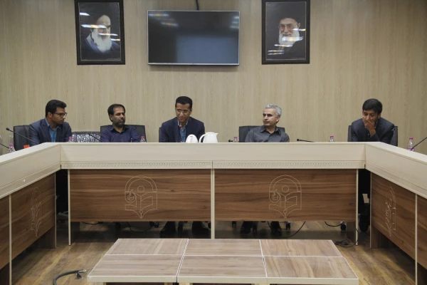 به مناسبت روز دانشجو ، انجمن اسلامی دانشجویان پردیس شهید بهشتی برگزار کرد. 4