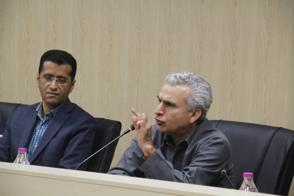 به مناسبت روز دانشجو ، انجمن اسلامی دانشجویان پردیس شهید بهشتی برگزار کرد. 7