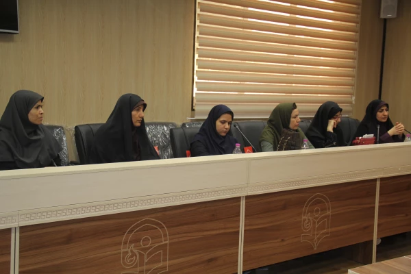 برگزاری سومین جلسه ستاد برگزاری مراسم نکوداشت تربیت معلم 97/09/17 5