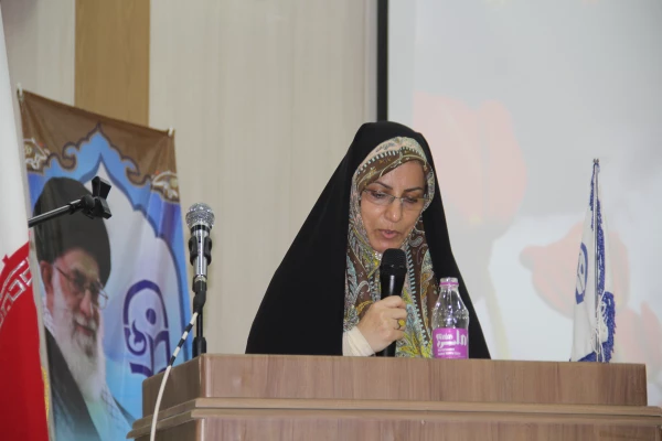 با حضور خانواده شهدای تربیت معلم و شهدای مدافع حـرم ومدیر کل بنیاد شهید استان هرمزگان برگزار گردید .

چهـارمین یادواره شـهدای تربیت معـلم استـان هرمـزگـان 2