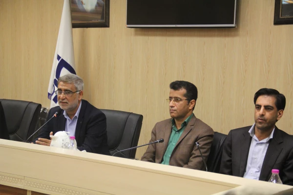 در نشست عمومی اعضای هیات علمی و مدرسان مدعو دانشگاه فرهنگیان هرمزگان صورت گرفت :

معارفه مدیران جدید گروه های آموزشی دانشگاه فرهنگیان هرمزگان 12