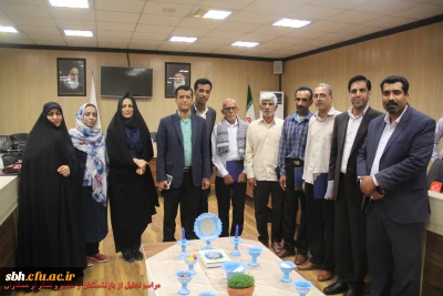 درآستانه سال نو و بهار طبیعت از همکاران بازنشسته سال 97 دانشگاه فرهنگیان هرمزگان تقدیر به عمل آمد.