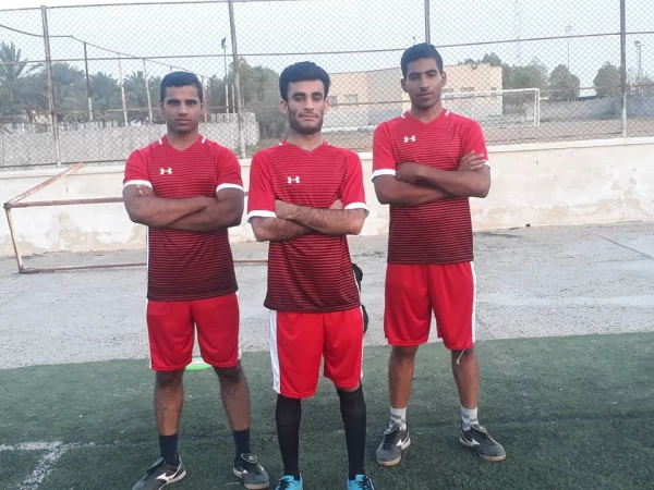 کسب عنوان قهرمانی رشته  فریزبی تیم پردیس شهید بهشتی هرمزگان در المپیاد ورزشی دانشگاه های استان هرمزگان

 4