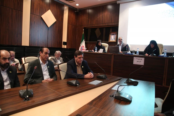 حضور نمایندگان پیشکسوت 54 سال تربیت معلم استان هرمزگان در مراسم سراسری نکوداشت یکصد سالگی تربیت معلم کشور 9