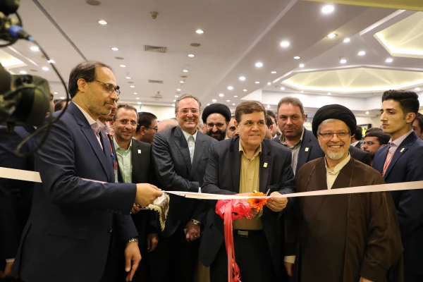 شرکت دانشگاه فرهنگیان هرمزگان در نمایشگاه سراسری دستاوردهای یکصد سالگی تربیت معلم 5