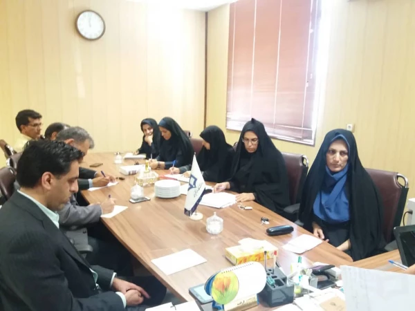 نشست شورای آموزشی دانشگاه فرهنگیان هرمزگان برگزار شد.

اولین نشست شورای آموزشی دانشگاه فرهنگیان هرمزگان در سال 98 در دفتر مدیریت استانی برگزار گردید.
 2