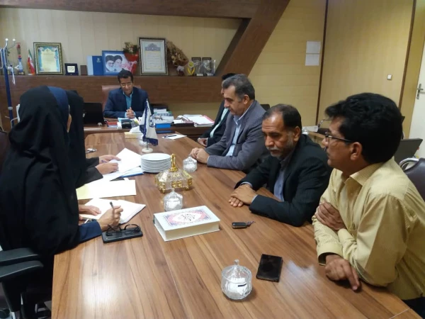 نشست شورای آموزشی دانشگاه فرهنگیان هرمزگان برگزار شد.

اولین نشست شورای آموزشی دانشگاه فرهنگیان هرمزگان در سال 98 در دفتر مدیریت استانی برگزار گردید.
 3