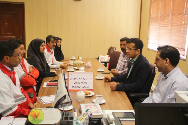 نشست مشترک جمعیت هلال احمر و دانشگاه فرهنگیان هرمزگان 4