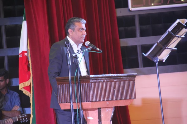 آیین با شکوه چهارمین جشن دانش آموختگی دانشجویان دانشگاه فرهنگیان هرمزگان برگزار گردید. 11