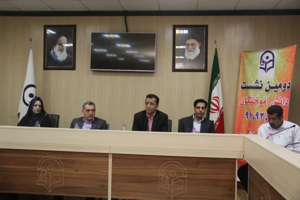 روزی خاطره انگیز با دانش آموختگان  سال های 95- 96- 97 و تشکیل دومین نشست سالانه دانش آموختگان دانشگاه فرهنگیان هرمزگان 3