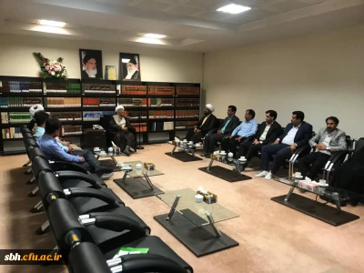 دیدارشورای مدیران دانشگاه فرهنگیان هرمزگان با نماینده جدید ولی فقیه دراستان و امام جمعه بندرعباس