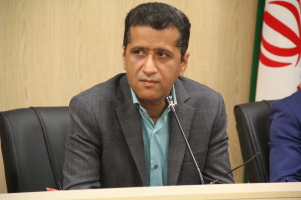 نشست خبری مدیریت امور پردیس های استان هرمزگان با اصحاب رسانه و تجلیل از خبرنگاران حوزه دانشگاه
 2