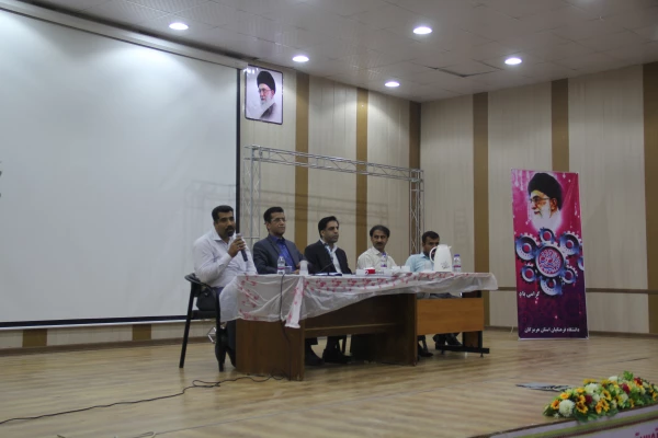 نشست صمیمی مدیریت امور پردیس های استان هرمزگان با دانشجویان پردیس شهید بهشتی 4