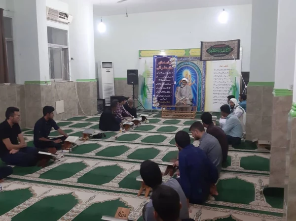 به مناسبت هفته قرآنی دانشگاه فرهنگیان هرمزگان برگزار گردید
  محفل انس با قرآن کریم
 8