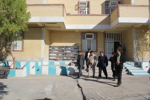 بازدید دکتر انصاری راد معاون دانشجویی دانشگاه فرهنگیان از پردیس ها و  واحدهای تابعه دانشگاه فرهنگان هرمزگان 2