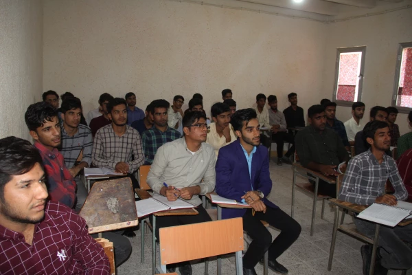 بازدید دکتر انصاری راد معاون دانشجویی دانشگاه فرهنگیان از پردیس ها و  واحدهای تابعه دانشگاه فرهنگان هرمزگان 7