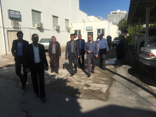 بازدیـد رئیـس و اعضـای مجمـع خیـرین مدرسـه سـاز استـان هرمزگـان از پردیـس فاطمـه الزهـرا(س) بندرعبـاس 5