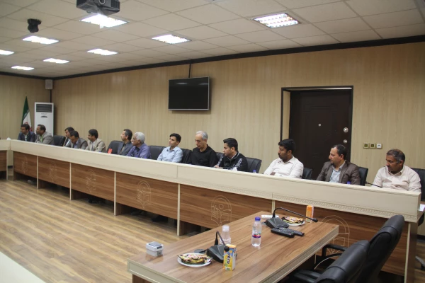 نشسـت ماهـانه شــورای اداری و کارکنـان دانشگـاه فرهنگیـان هرمزگـان 4