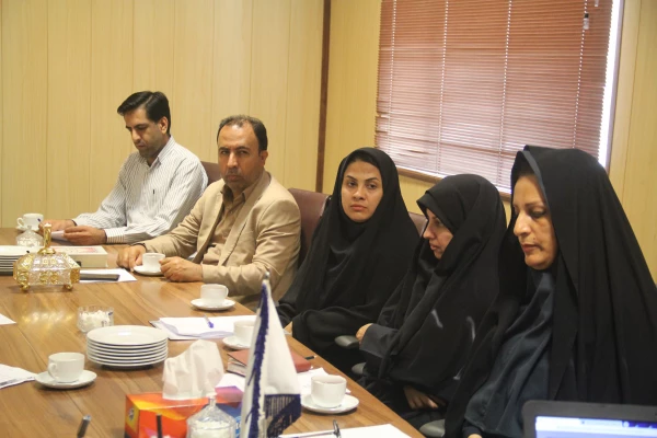 نشسـت ستـاد شاهد و ایثارگـران دانشگـاه فرهنگیـان هرمزگـان برگـزار گـردید 3