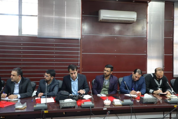 روابـط عمـومی آیینـه تمـام نمـای یک سازمـان اسـت 3