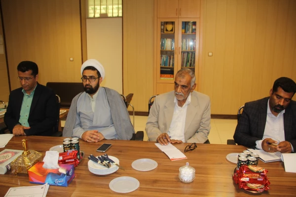 سومین نشست ستاد اقامه نماز دانشگاه فرهنگیان هرمزگان برگزار شد. 4